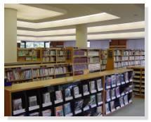 図書館フロア