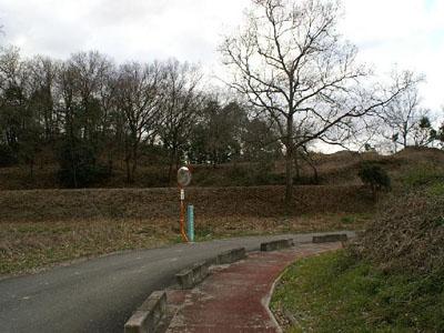 佐味田宝塚古墳